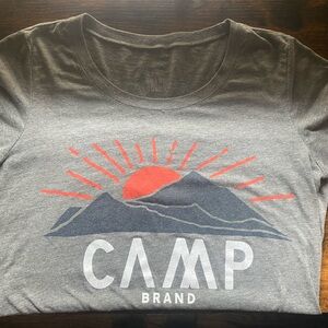 Camp Brand Women's Gray Short-Sleeve Graphic Tee with Orange Sun